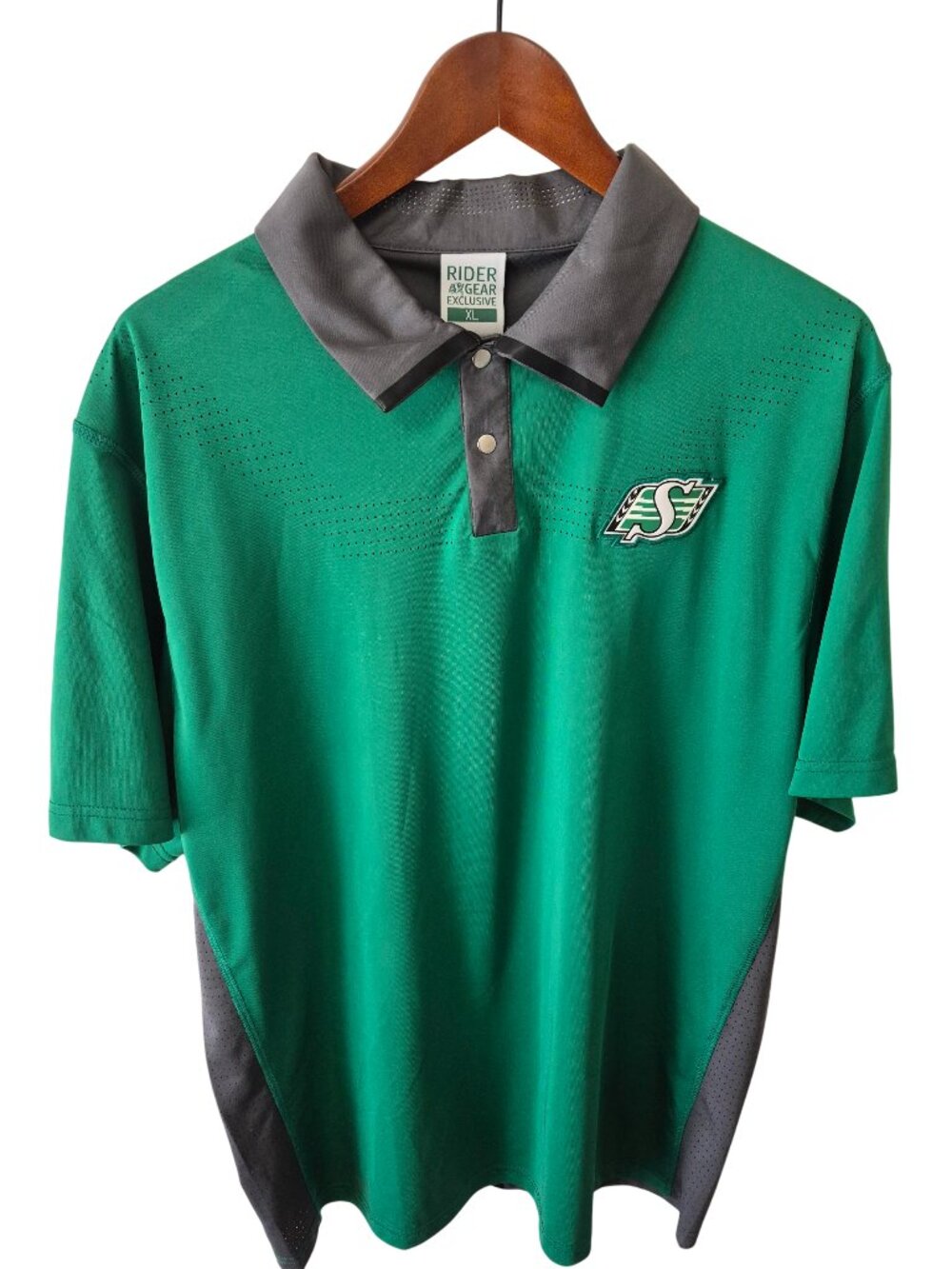 Saskatchewan Roughriders Rider Gear Exclusive Polo XL